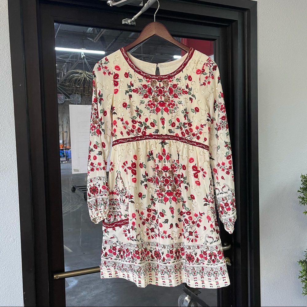 Womens dress size 2 barely worn